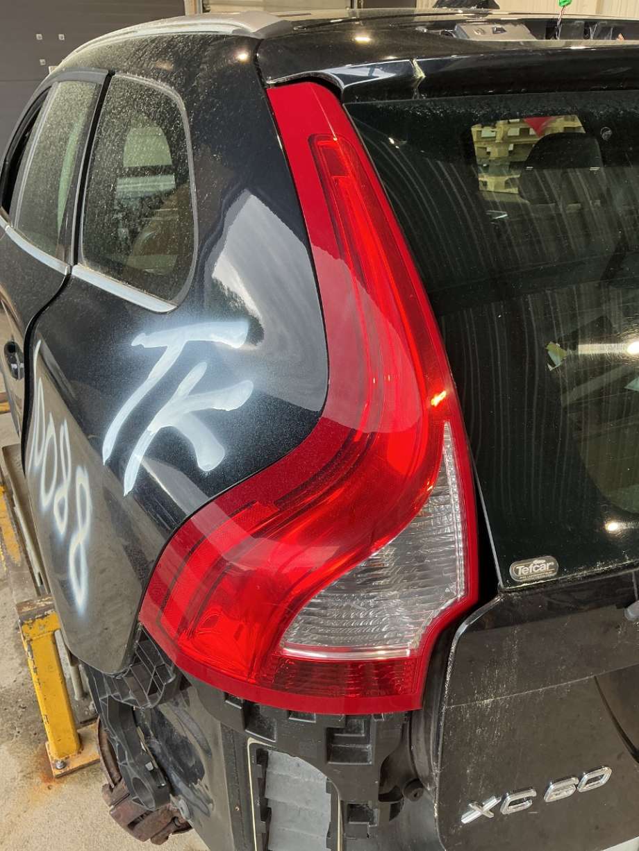 Baklykt venstre til Volvo XC60, 2008-2013 (Type I, Fase 1)  (VOLVO|)