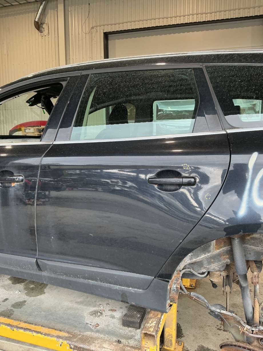 Dør venstre bak til Volvo XC60, 2008-2013 (Type I, Fase 1)  (VOLVO|)
