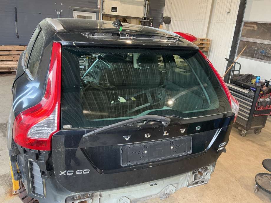 Bakluke til Volvo XC60, 2008-2013 (Type I, Fase 1)  (VOLVO|)