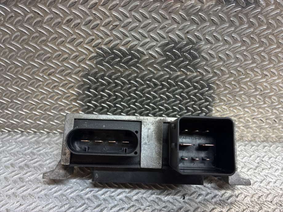 Rele gløde til Nissan Qashqai 2010-2014 (Type I, Fase 2)  (NISSAN|11067JD50B||8200558438-A)