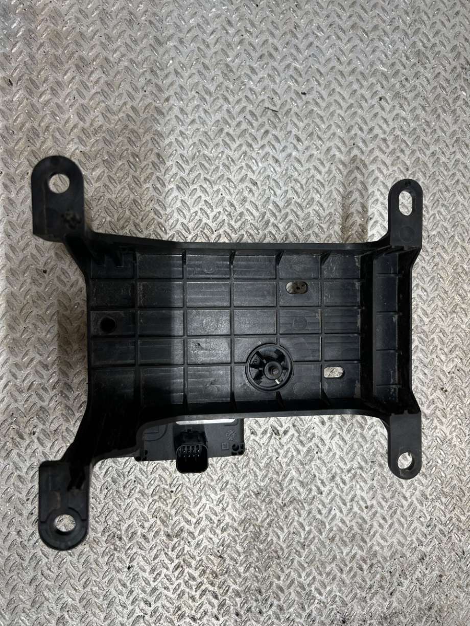 Sensor radar til Ford Kuga 2019-->> (Type III) (FORD|2386952|LB5T9G768AB|)
