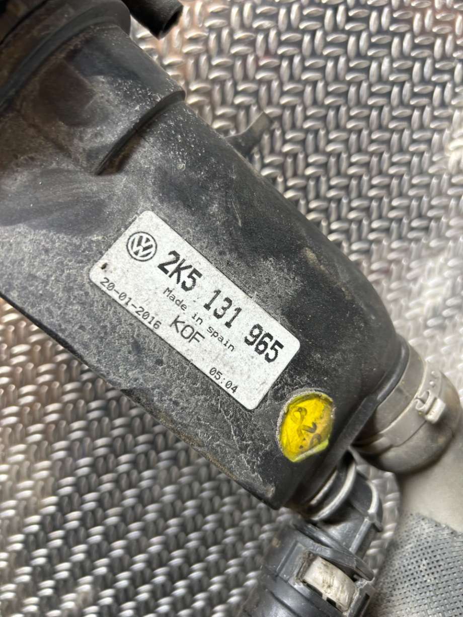 Spylertank til VW Caddy 2015-2020 (Type III, Fase 3) (VOLKSWAGEN|2K5 955 453 F||2K5 131 965)
