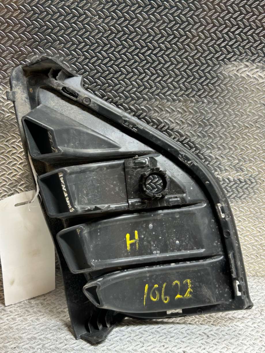 Grill til VW ID.4 2020-->> (VOLKSWAGEN|11A807764|)