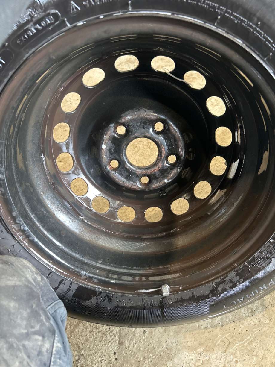 Felg stål til VW Caddy 2010-2015 (Type III, Fase 2)  (VOLKSWAGEN|)