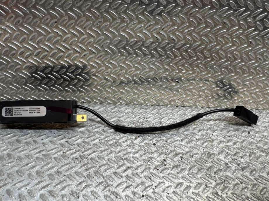 Diverse deler til Volvo EX30 2023-->> (VOLVO|80001006|)