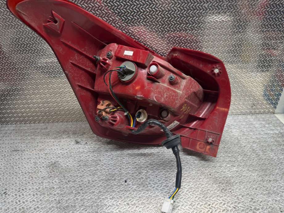 Baklykt høyre til Hyundai i10 2014-2018 (Type II)  (HYUNDAI|92402B9000||02402B9000)
