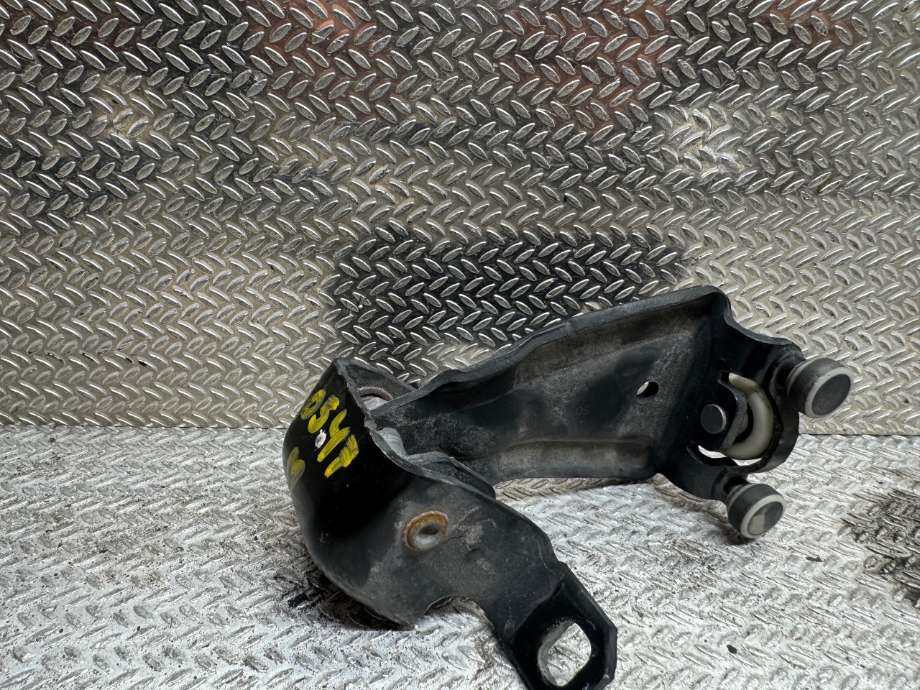 Hengsler til Mercedes Vito 2014-->> (W447) (W447) (MERCEDES|A4477600347|)