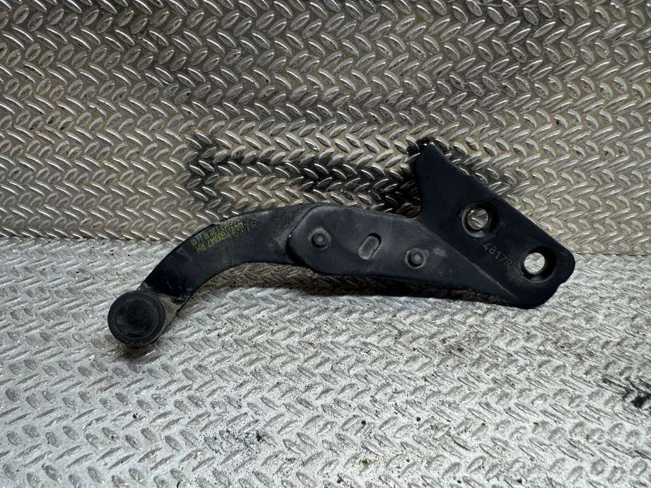 Hengsler til Mercedes Vito 2014-->> (W447) (W447) (MERCEDES|A4477600347||A447600147)