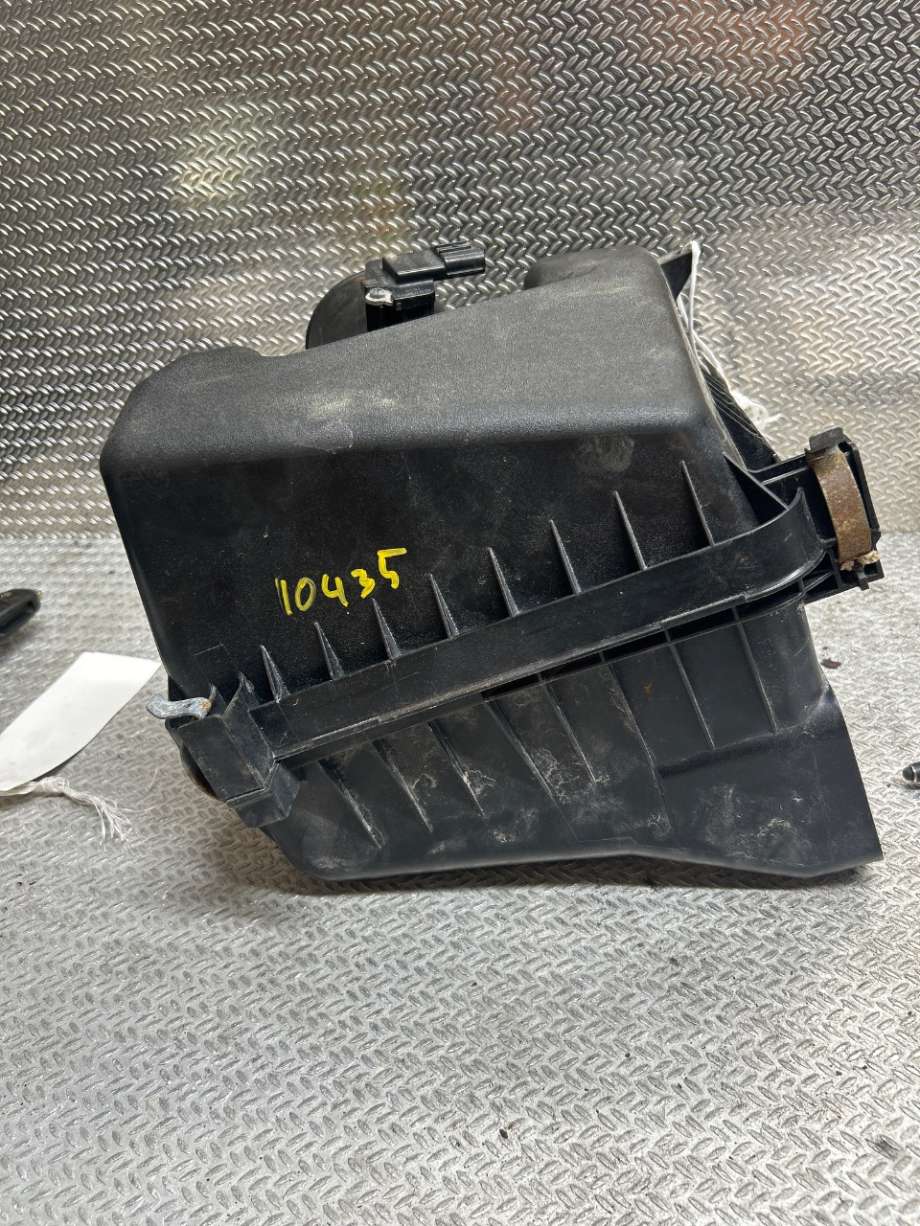 Luftmengde/luftmassemåler til Toyota Avensis 2009-2015 (Type III, Fase 1) (TOYOTA|2220426010|)