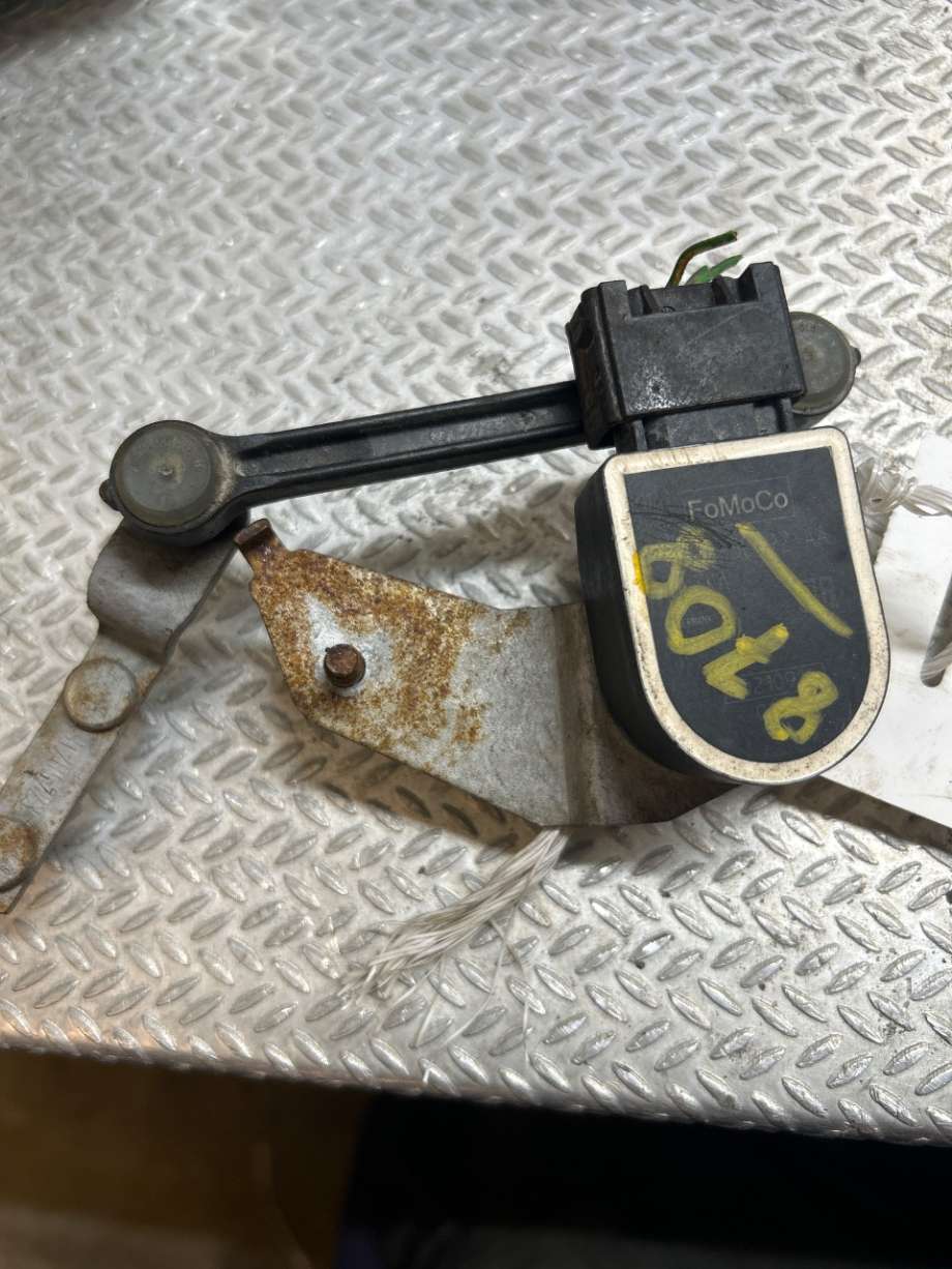 Sensor nivå til Volvo XC90 2007-2014 (Type I, Fase 2)  (VOLVO||8C9N-5A955-BA)