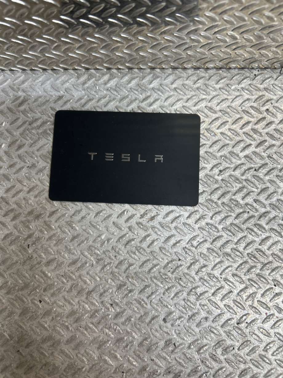 Nøkkel til Tesla Model 3, 2018-2023 (Fase 1)  (TESLA|110428400F)