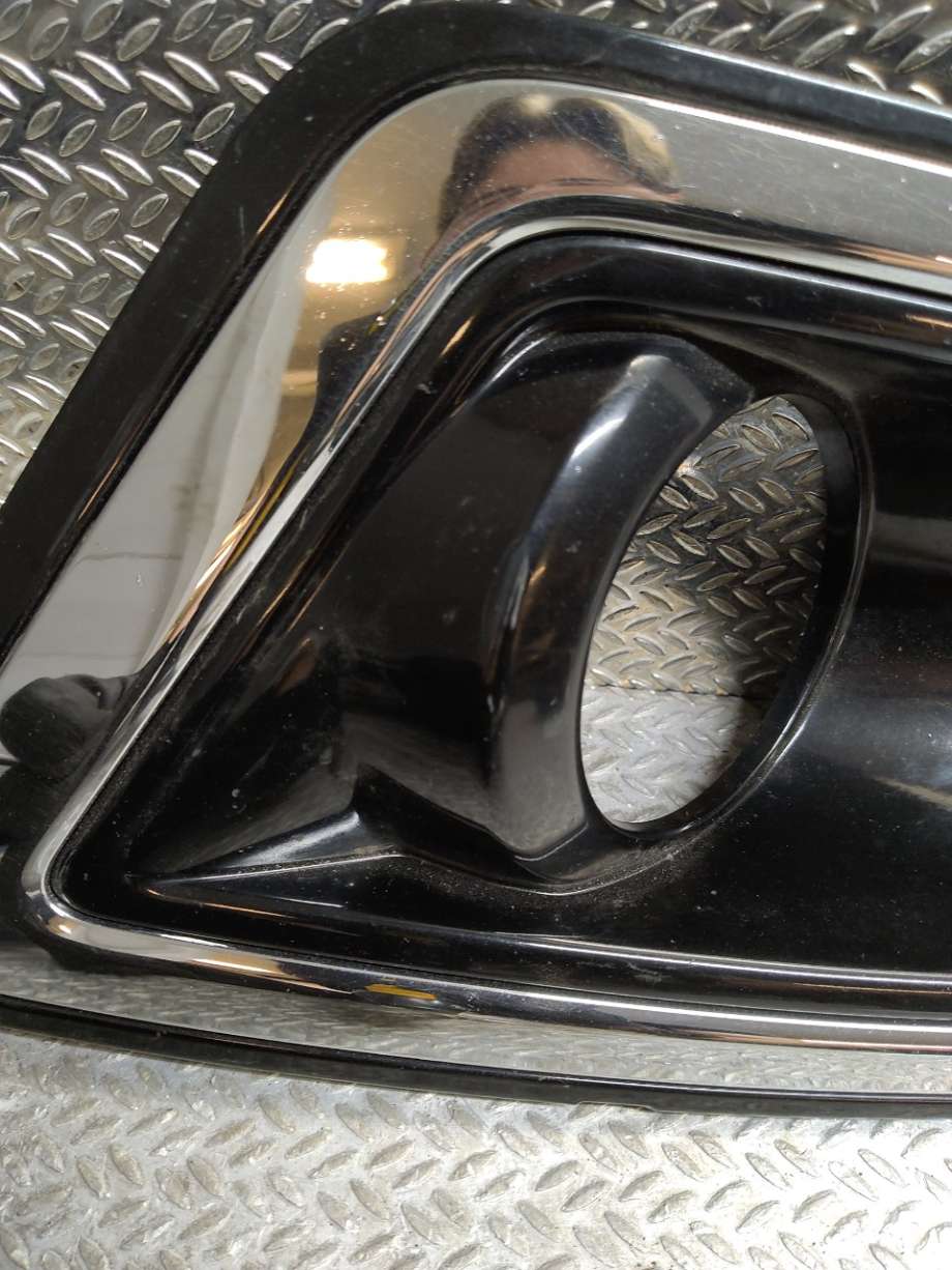 Frontlyktehus til Ford Edge 2016-2019  (FORD|1938123|GT4B-19953-KB5UAW|)