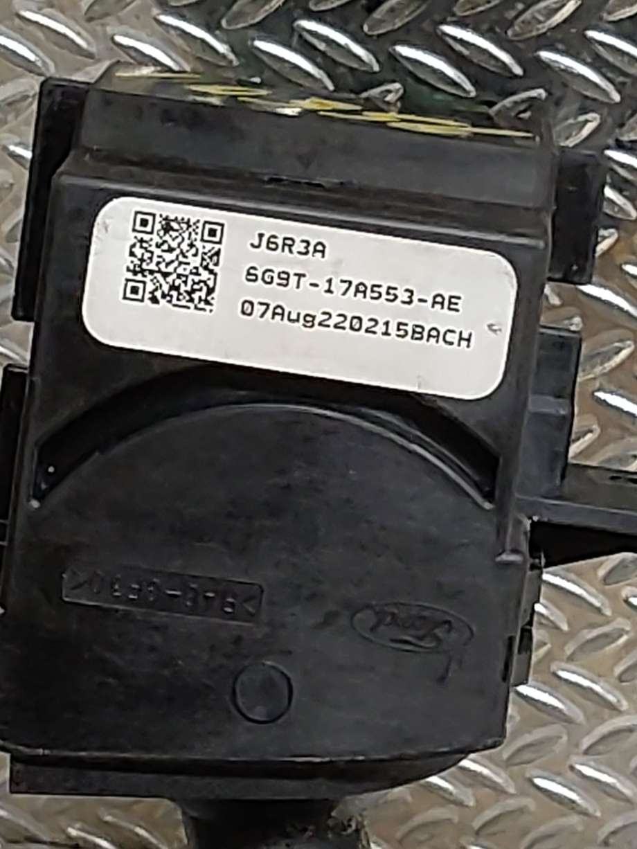Bryter visker til Ford Mondeo 2007-2010 (Type IV, Fase 1)  (FORD|1834492||17A553)