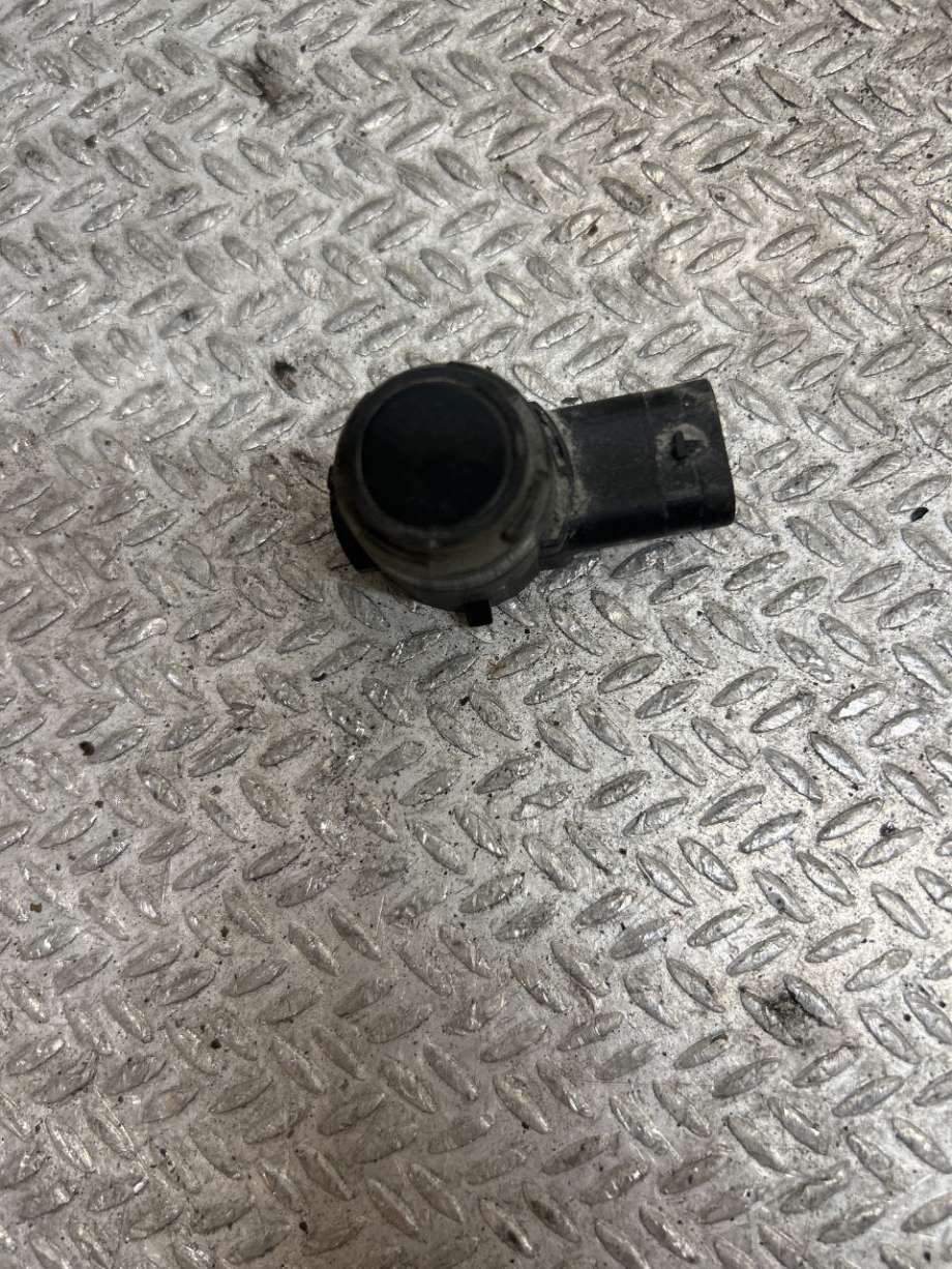 Parkeringssensor bak til BMW i3 2013-2022 (BMW|66209274427|)