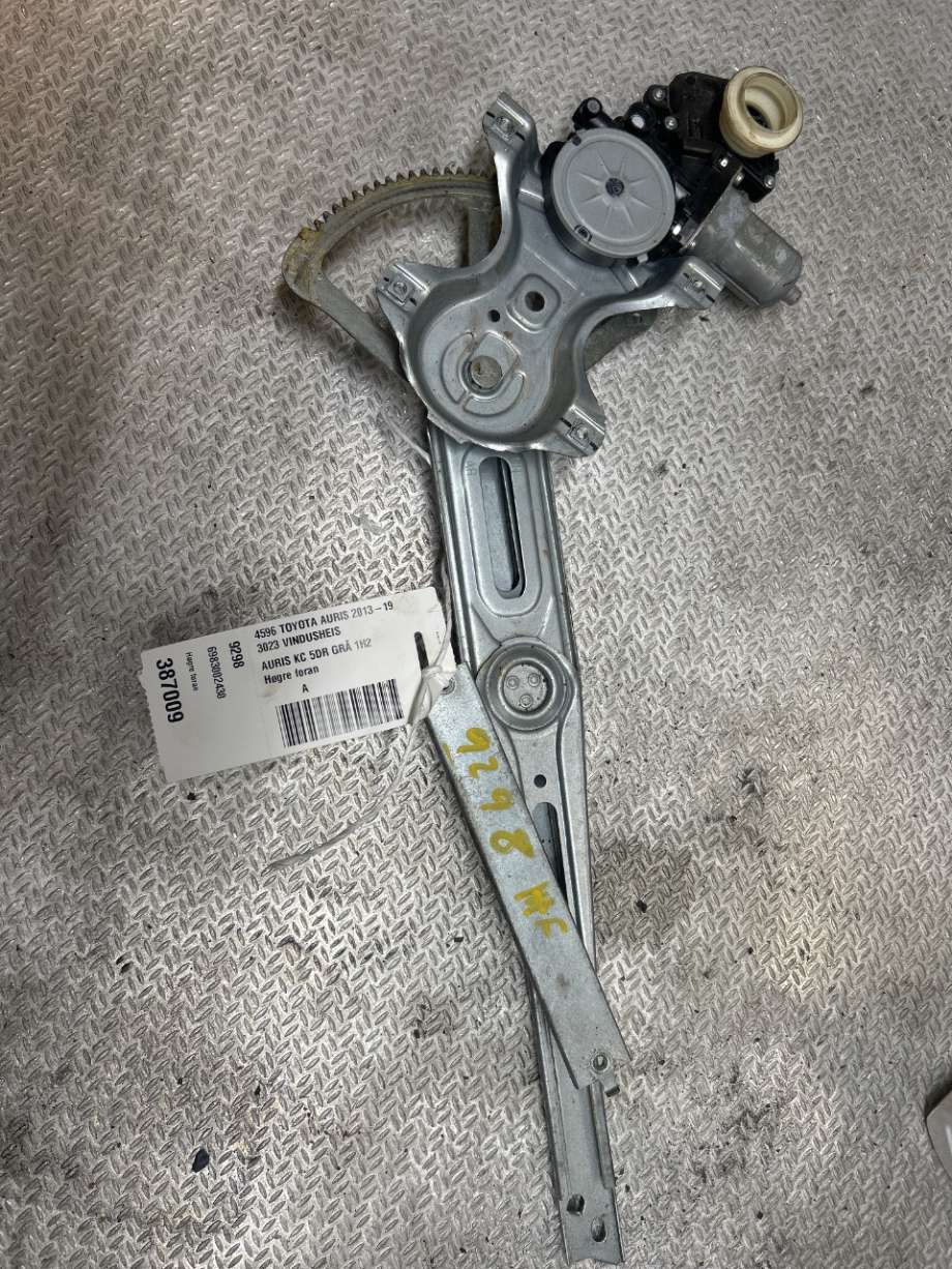 Ruteheis til Toyota Auris 2013-2015 (Type II, Fase 1) (TOYOTA|6983002430|)