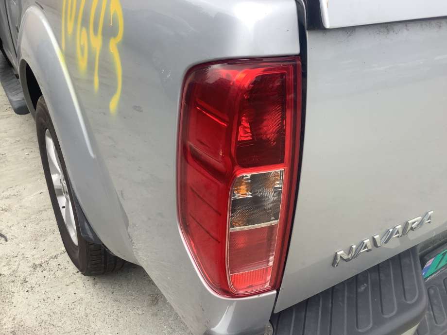 Baklykt venstre til Nissan Navara, 2010-2015 (Fase 2) (D40) (D40) (NISSAN|)