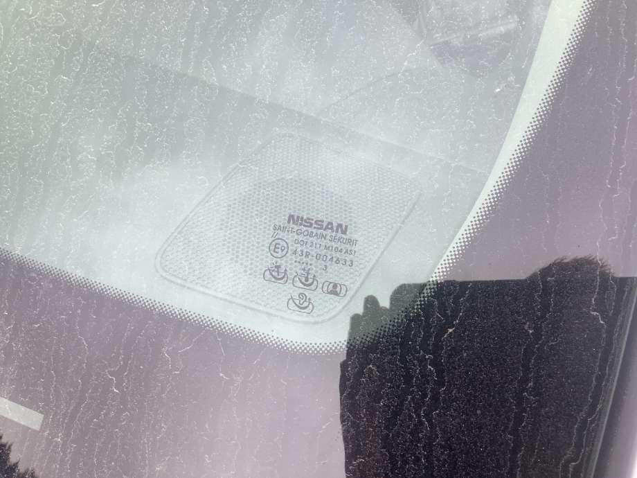Frontrute til Nissan Navara 2010-2015 (Fase 2) (D40) (D40) (NISSAN|)