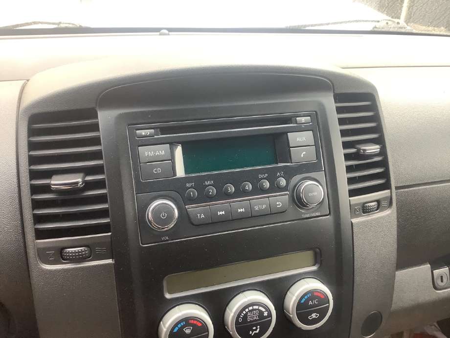 Bilstereo til Nissan Navara, 2010-2015 (Fase 2) (D40) (D40) (NISSAN|)