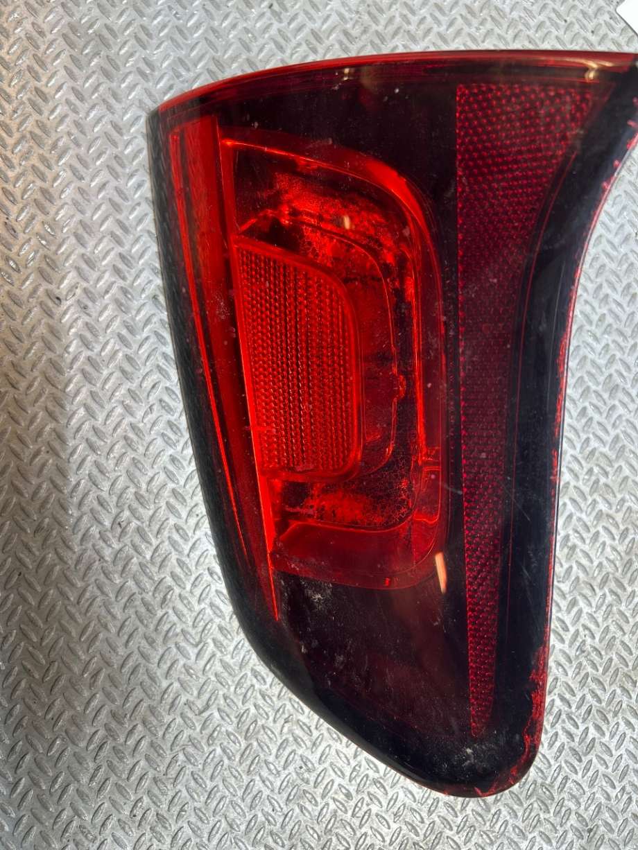 Baklykt høyre til Citroën C3, 2010-2016 (Type II) (CITROEN|6351JC)