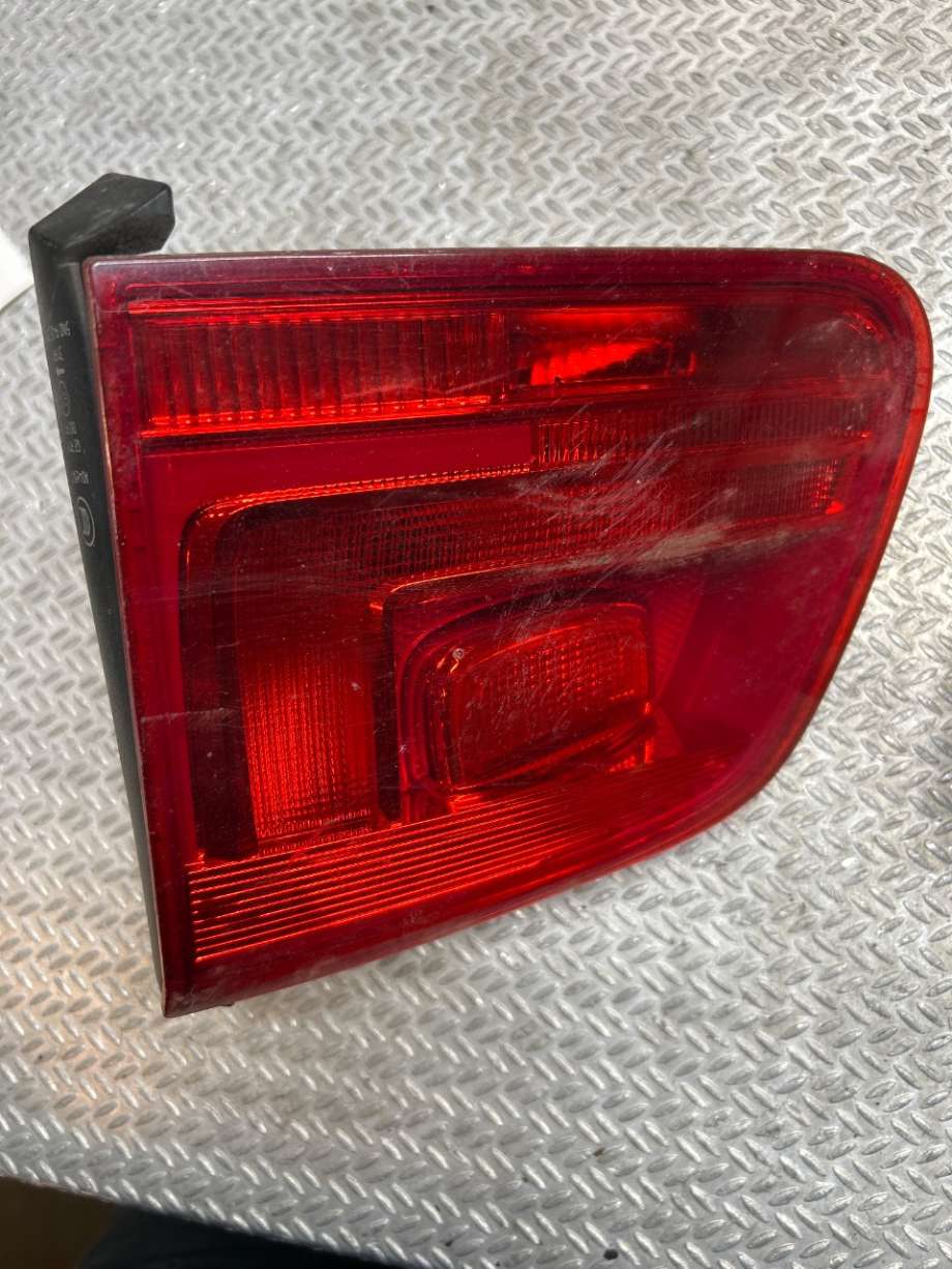 Baklykt høyre til VW Tiguan 2011-2016 (Type I, Fase 2) (VOLKSWAGEN|5N0945096Q|)