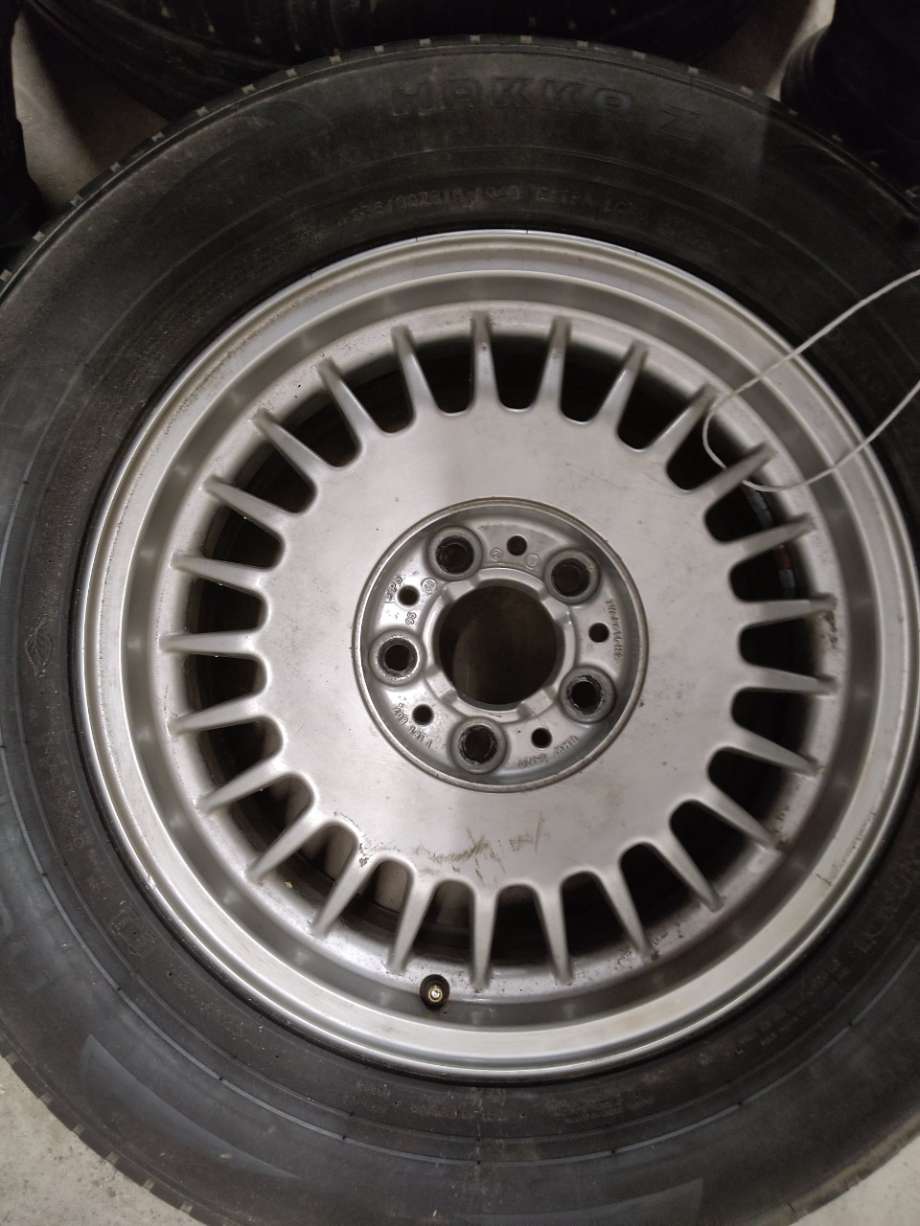 Felgsett aluminium til BMW 7-Serie 1993-2001 (E38) (E38) (36111181807|)