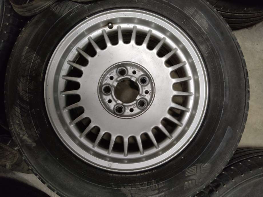 Felgsett aluminium til BMW 7-Serie 1993-2001 (E38) (E38) (36111181807|)