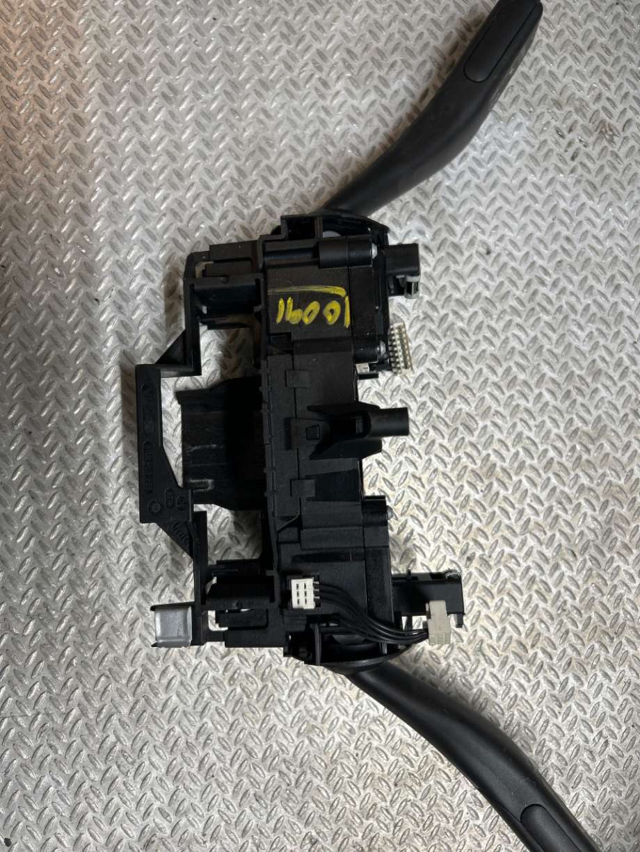 Bryter combi til VW Tiguan 2011-2016 (Type I, Fase 2) (VOLKSWAGEN|5K0953502M9B9||5K0953501AT)