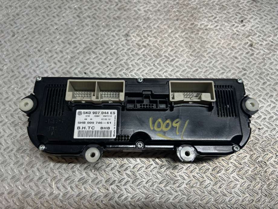 Varmeapparat betjening til VW Tiguan 2011-2016 (Type I, Fase 2)  (VOLKSWAGEN|5K0907044HB||5K0907044ES)