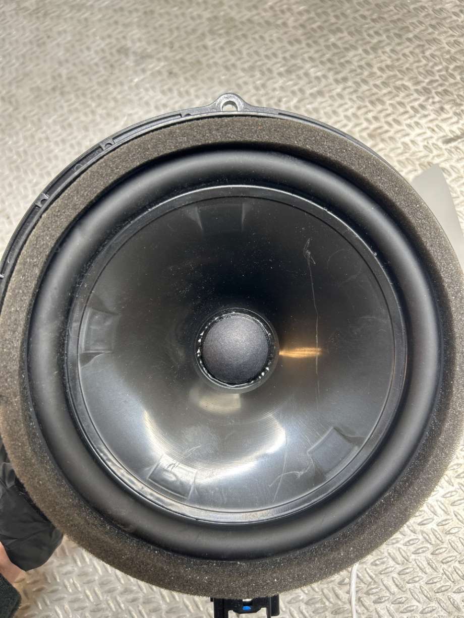 Bilstereo høyttaler til Ford Mustang Mach-e, 2020-->>  (FORD (US)|2302684)