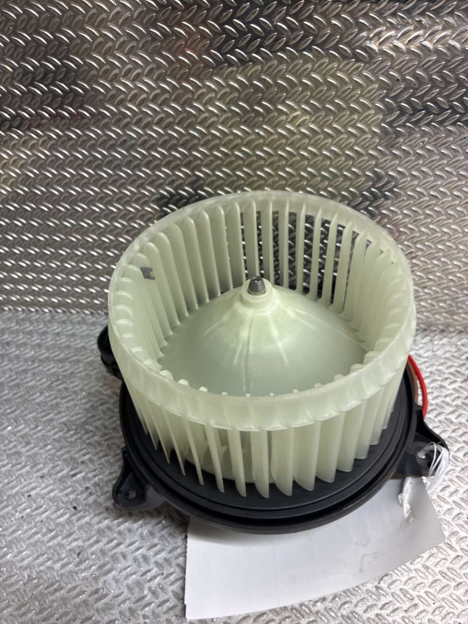Varmeapparat motor til Polestar 2 2020-->> (31497510||8888773985)
