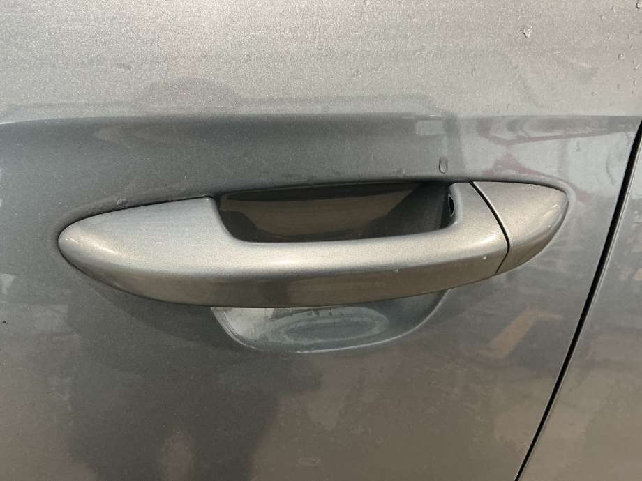 Dørhåndtak utv venstre foran til VW Passat, 2005-2010 (B6) (B6) (VOLKSWAGEN|)