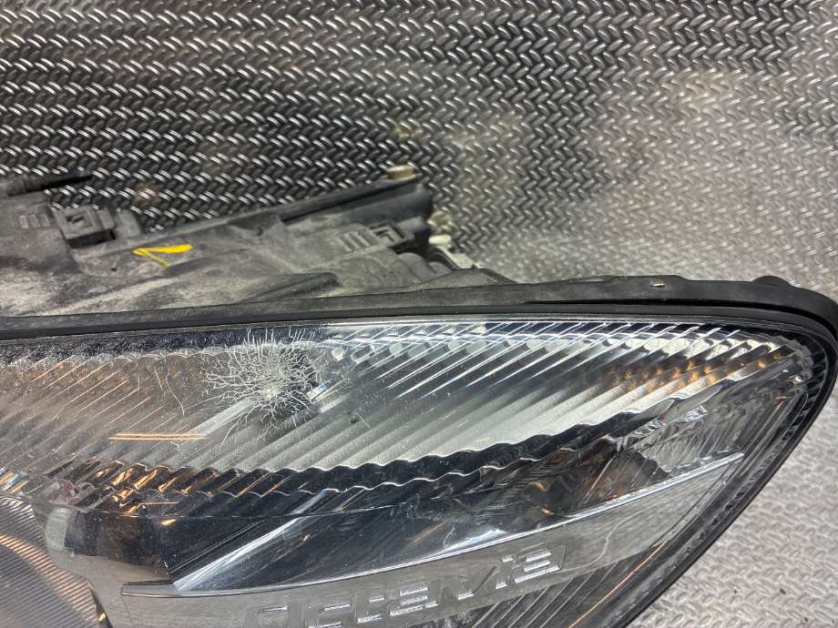 Frontlykt venstre xenon til Škoda Octavia 2009-2013 (Type II, Fase 2)  (1Z1941017T||7L6941329B)