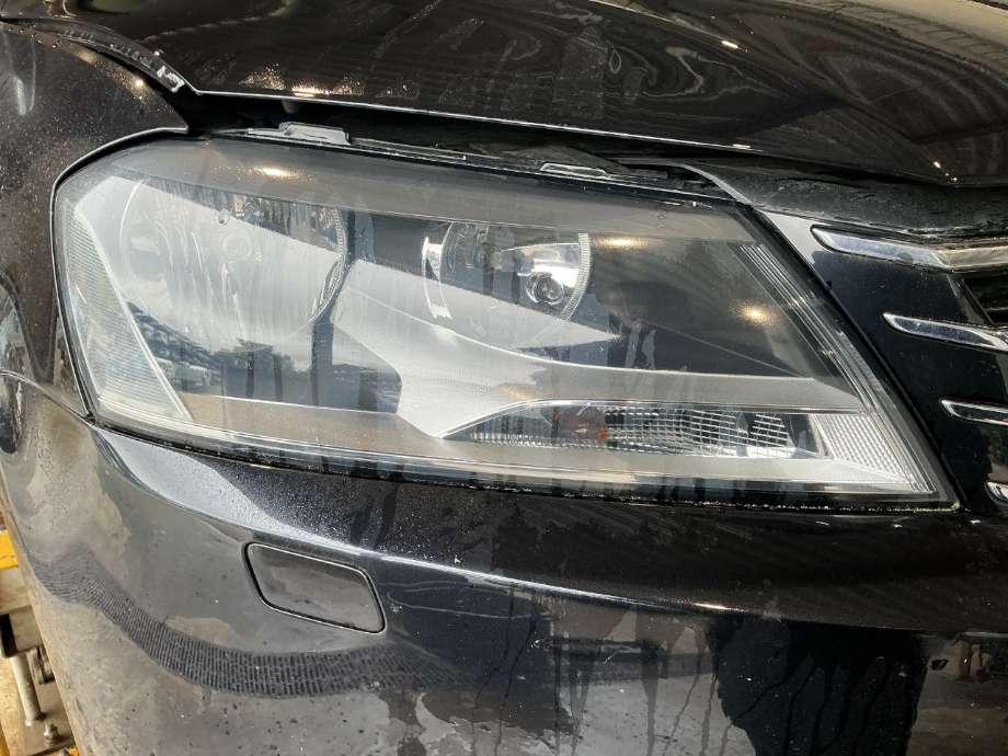 Frontlykt høyre halogen til VW Passat, 2011-2015 (B7) (B7) (VOLKSWAGEN|)