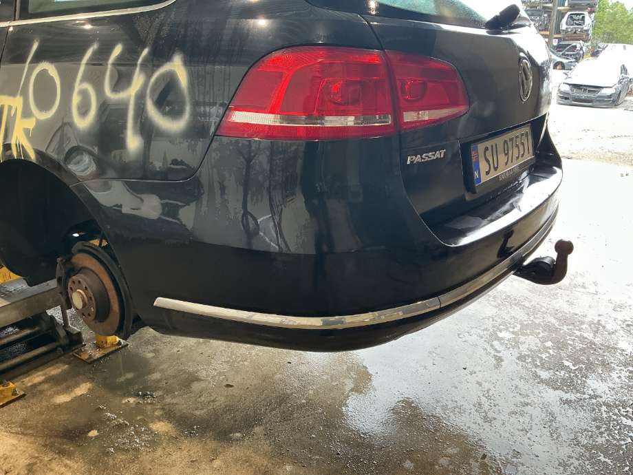 Støtfanger bak til VW Passat, 2011-2015 (B7) (B7) (VOLKSWAGEN|)
