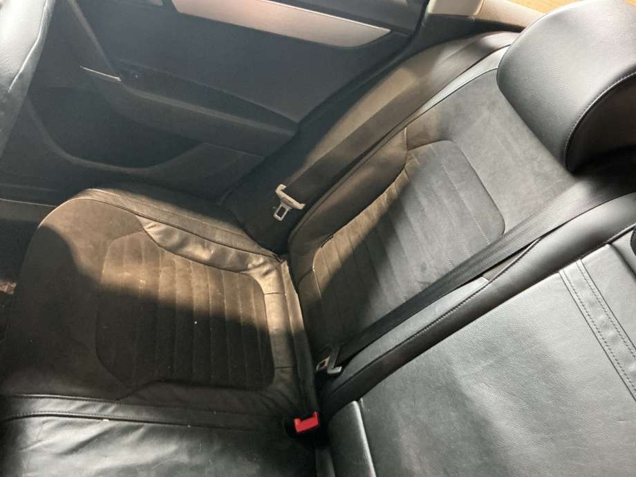 Sete bak til VW Passat 2011-2015 (B7) (B7) (VOLKSWAGEN|)