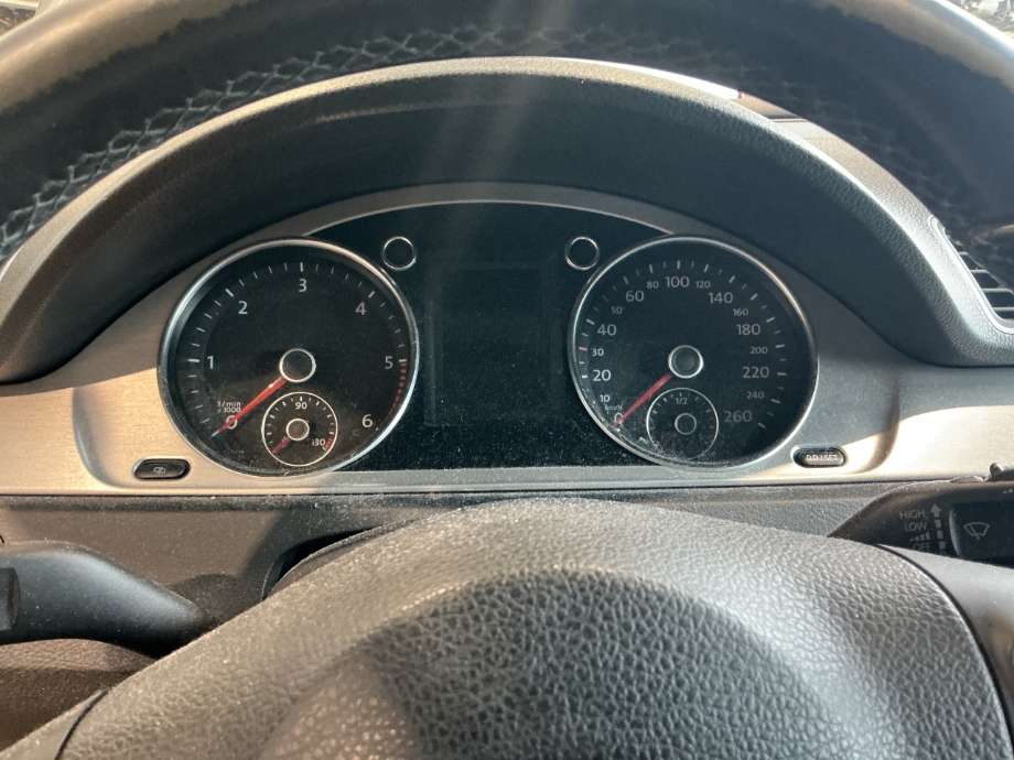 Instrumentpanel til VW Passat, 2011-2015 (B7) (B7) (VOLKSWAGEN|)