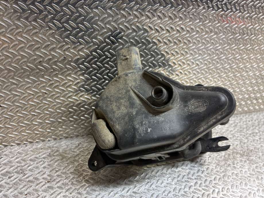 Tåkelykt høyre foran til Audi Q7 2006-2010 (Type I, Fase 1) (AUDI|8P0941700A||24696800)