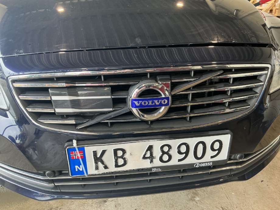 Grill til Volvo V70, 2014-2016 (Type III, Fase 2) (VOLVO|)