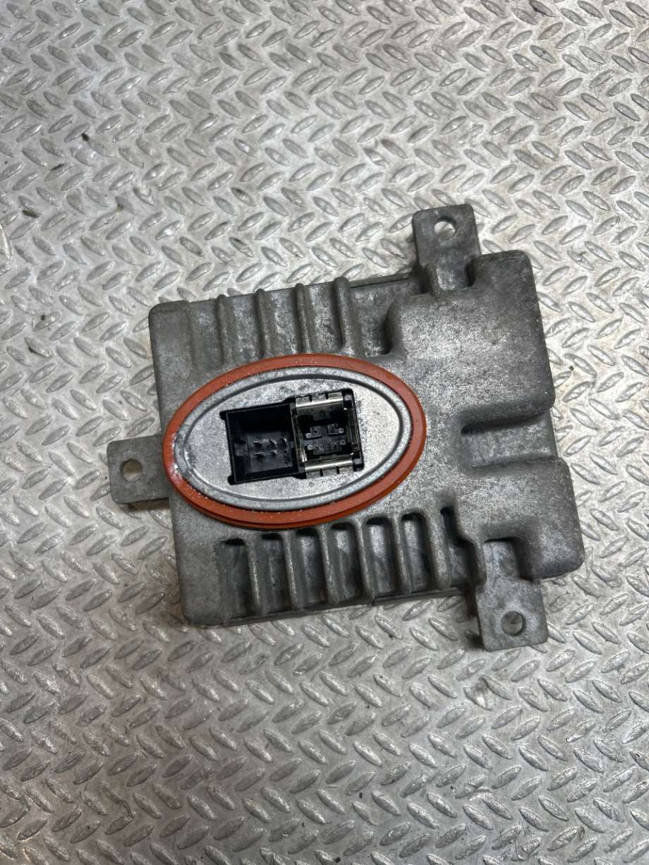 Styreenhet xenon/ballast til BMW 3-Serie 2005-2011 (E90/E91/E92/E93) (E90/E91/E92/E93) (BMW|63117318327||7237647)