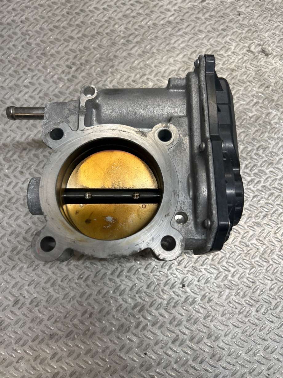 Spjeldhus til Subaru Forester 2013-2019 (Type IV) (SUBARU|16112AA380|)