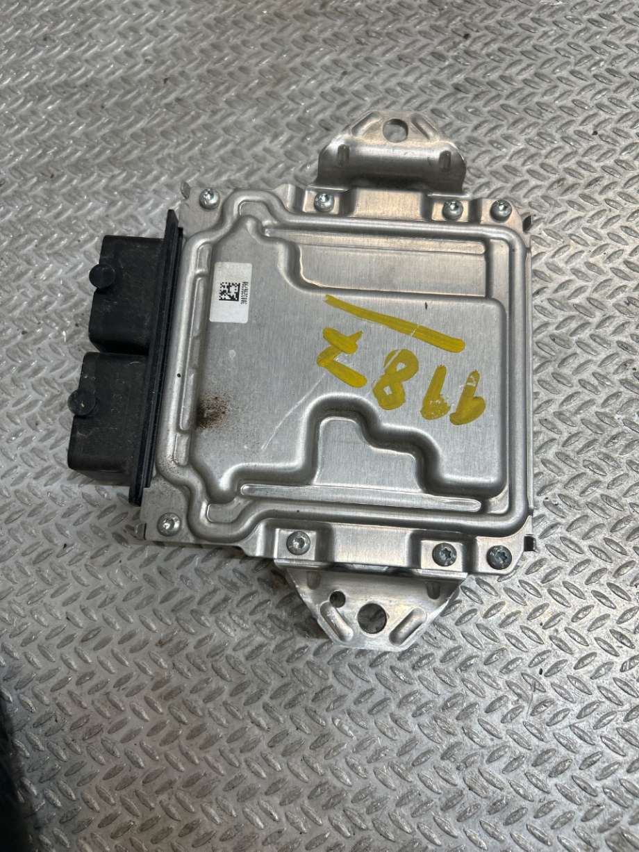 Styreenhet motor til Suzuki SX4 S-CROSS 2013-->> (Type II)  (SUZUKI|33910-61M00-000|0261S08263|3391061M00)
