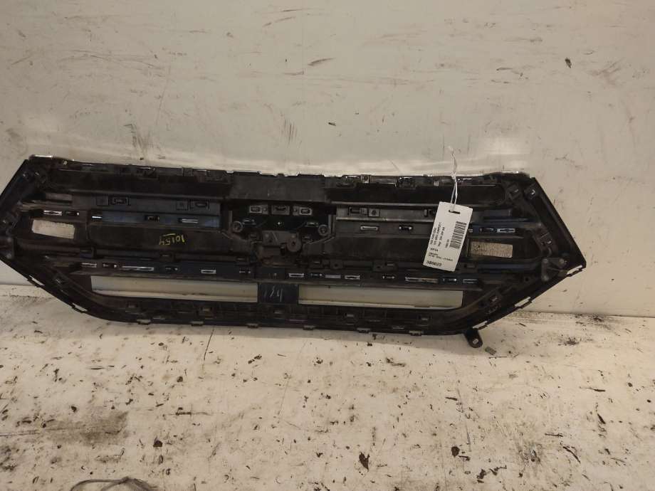 Grill til Ford Edge 2016-2019  (FORD|2302494|GT4B-8200-LFSMAS|)