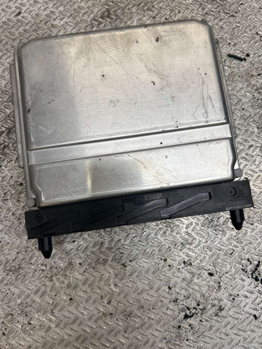 Styreenhet motor til Volvo V70 2005-2007 (Type II, Fase 2) (VOLVO|8603116|0281011441|30646978A)