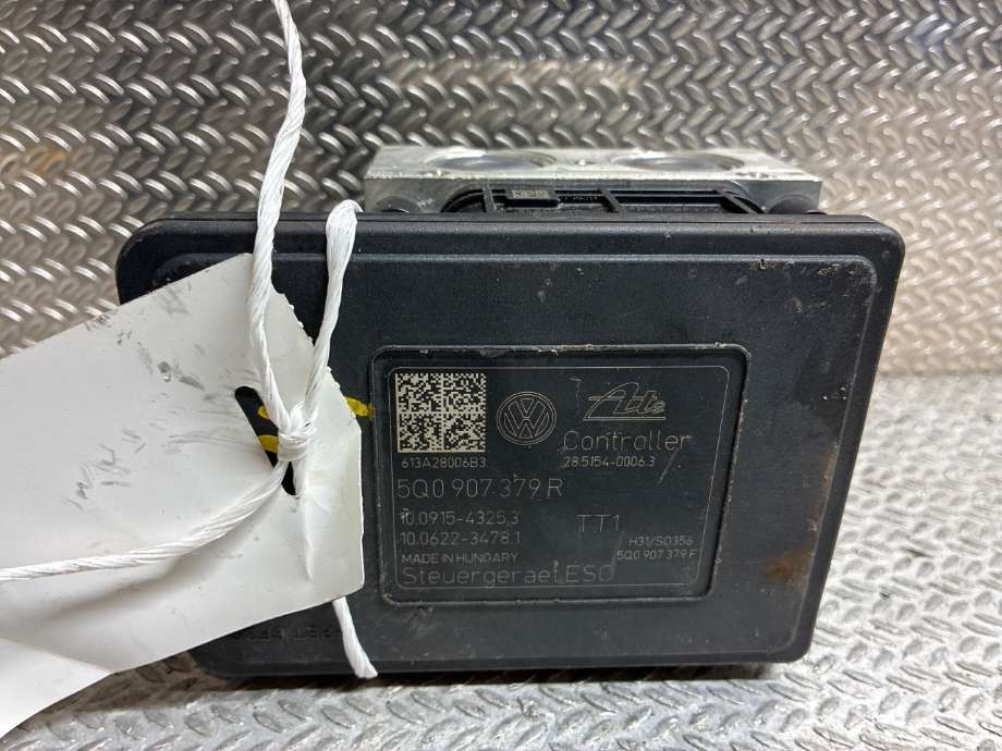 ABS sentral til Škoda Octavia 2013-2016 (Type III, Fase 1)  (SKODA|5Q0907379R|5Q0614517Q)