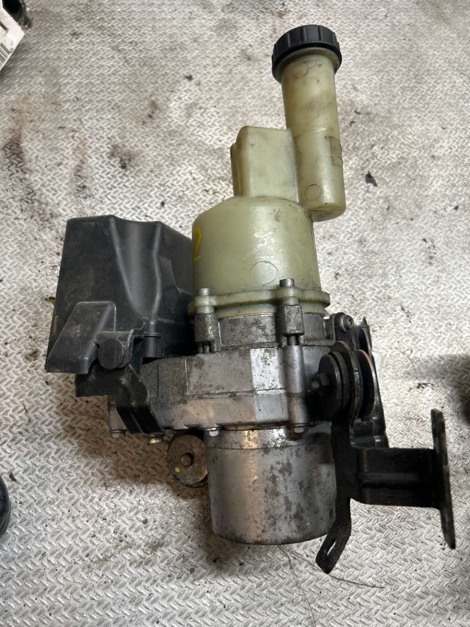 Servo pumpe elektrisk til Toyota Proace 2016-->> (Type II)  (TOYOTA|SU001A6926|9818127580|)