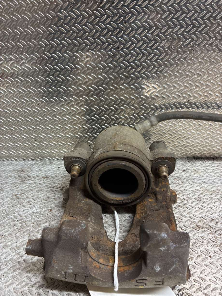 Bremsecaliper høyre foran til Škoda Yeti, 2009-2013 (Fase 1) (Skoda|1K0615124D)