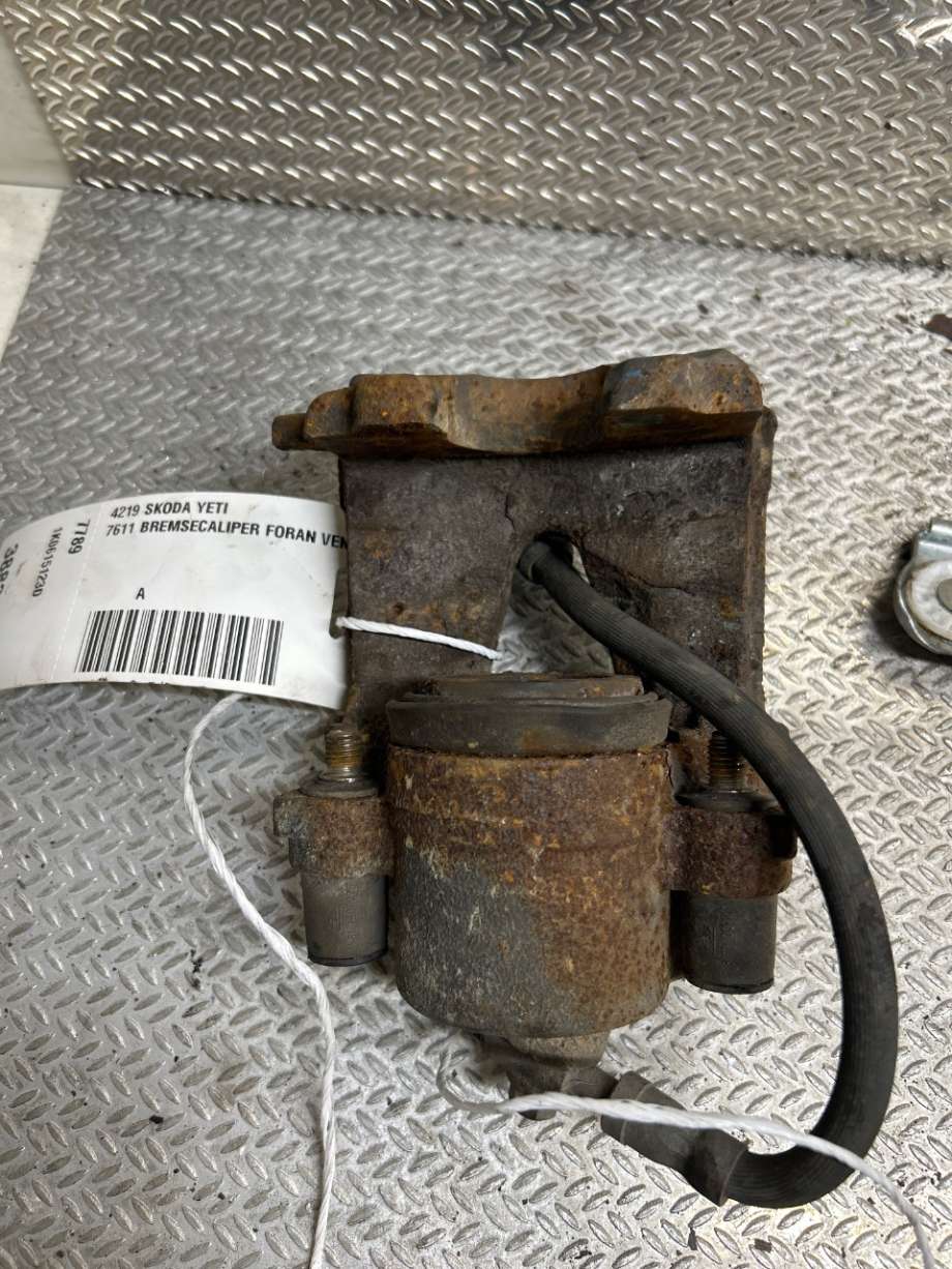 Bremsecaliper venstre foran til Škoda Yeti 2009-2013 (Fase 1) (Skoda|1K0615123D|)