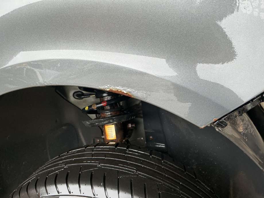 Skjerm høyre foran til VW Caddy 2015-2020 (Type III, Fase 3)  (VOLKSWAGEN|)
