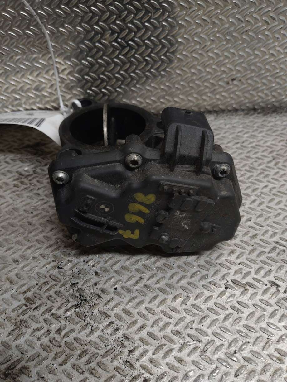 Spjeldhus til BMW 5-Serie, 2010-2017 (F10/F11) (F10/F11) (BMW|13548512452)