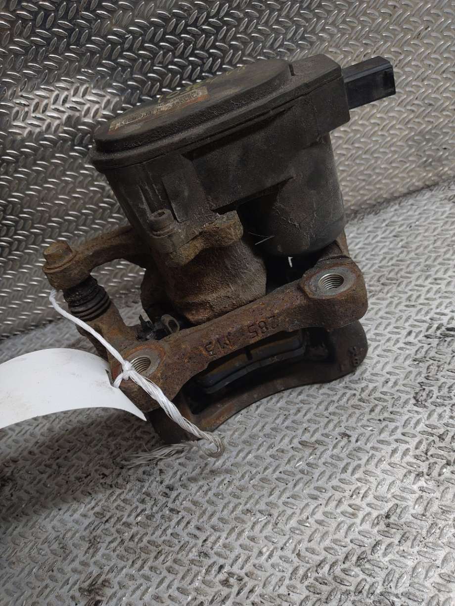 Bremsecaliper venstre bak til Hyundai Ioniq Electric 2019-->> (Fase 2) (HYUNDAI|58210G7400||8554017)